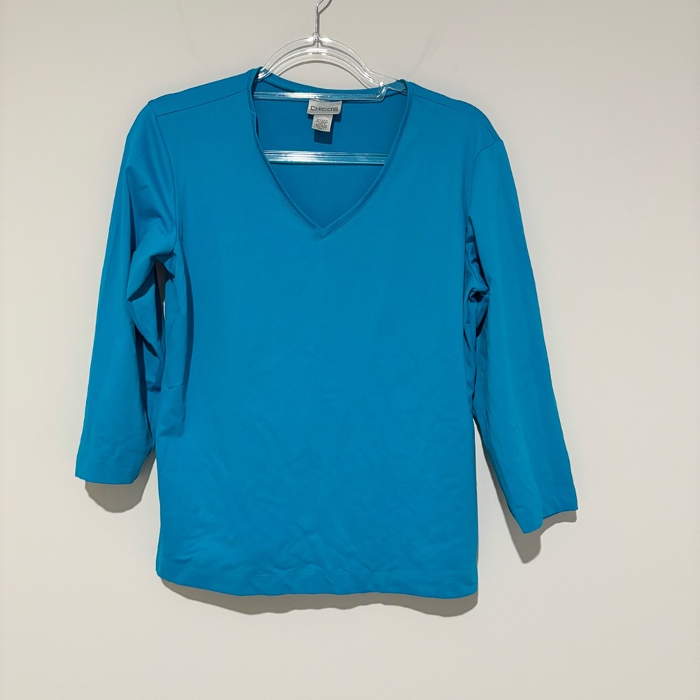 Chico’s v neck‎ 3/4 sleeve top blue size 1 small